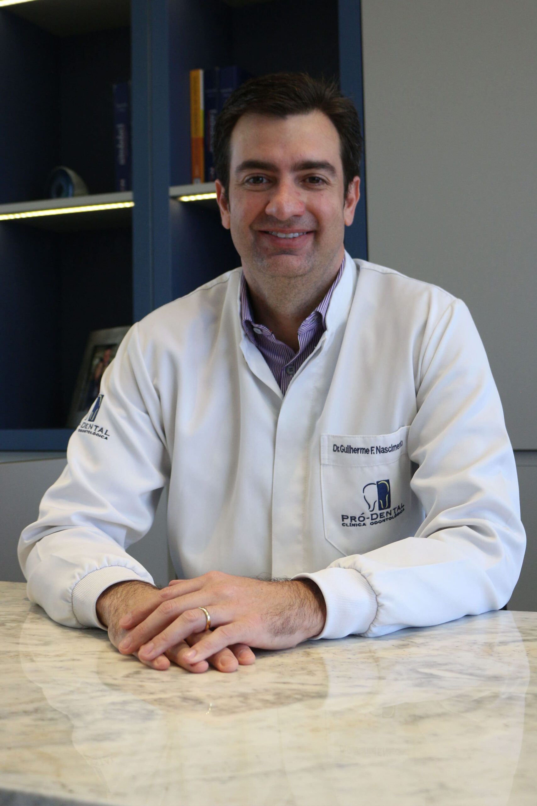 Dr. Guilherme Fadel Nascimento — Mestre e Especialista em Endodontia